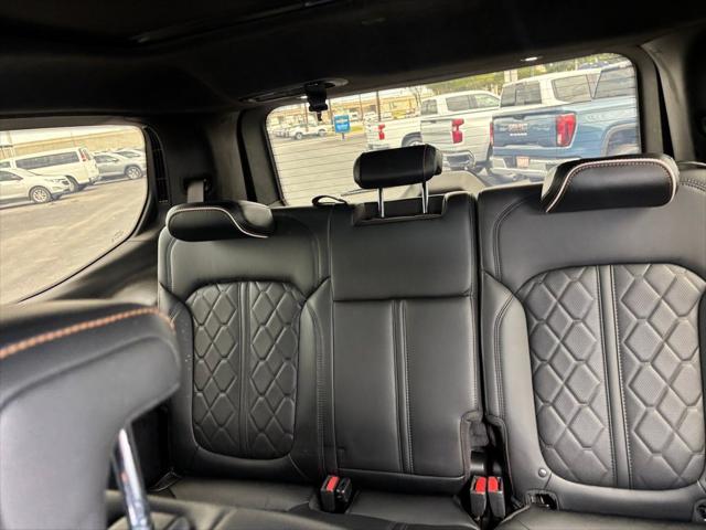 2022 Jeep Grand Wagoneer Series III 4x4