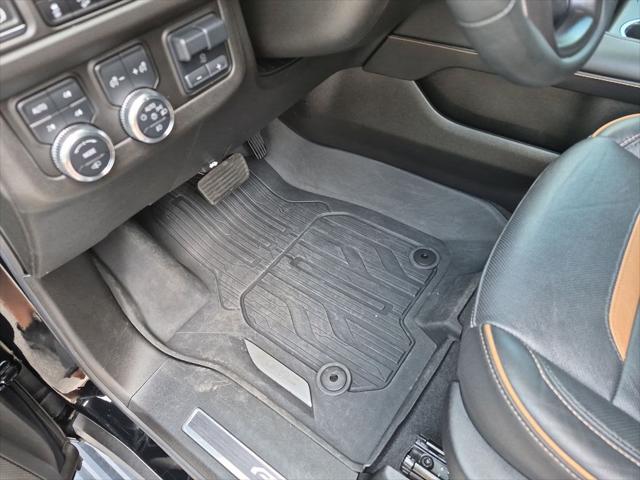 2024 GMC Yukon 4WD AT4