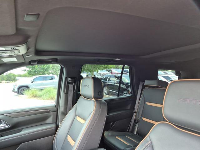 2024 GMC Yukon 4WD AT4