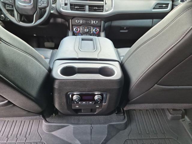 2024 GMC Yukon 4WD AT4