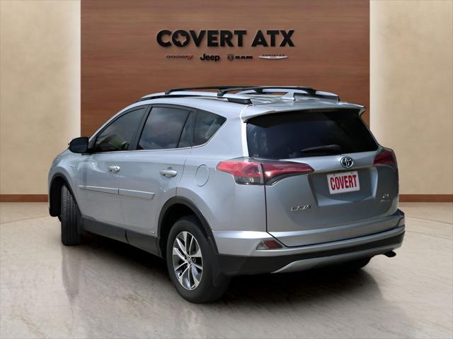 2017 Toyota RAV4 Hybrid XLE
