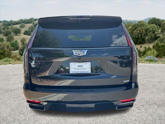 2022 Cadillac Escalade 4WD Sport Platinum