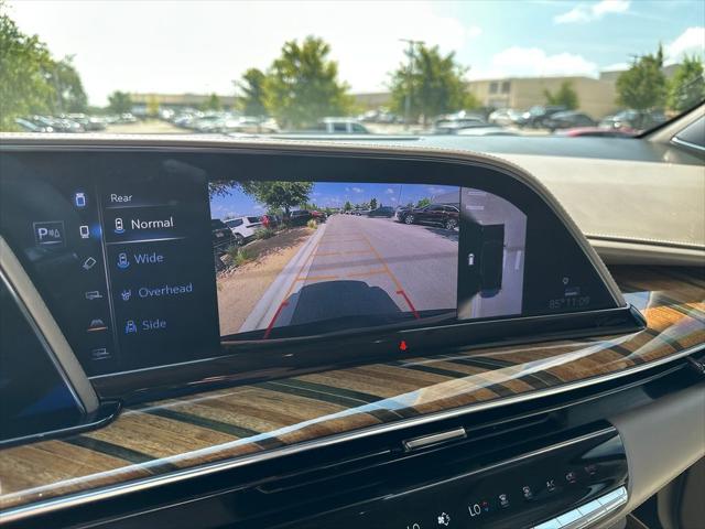 2022 Cadillac Escalade 4WD Sport Platinum