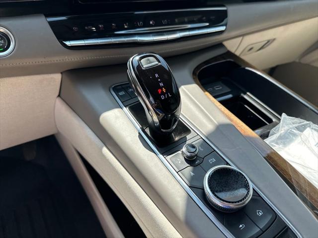2022 Cadillac Escalade 4WD Sport Platinum