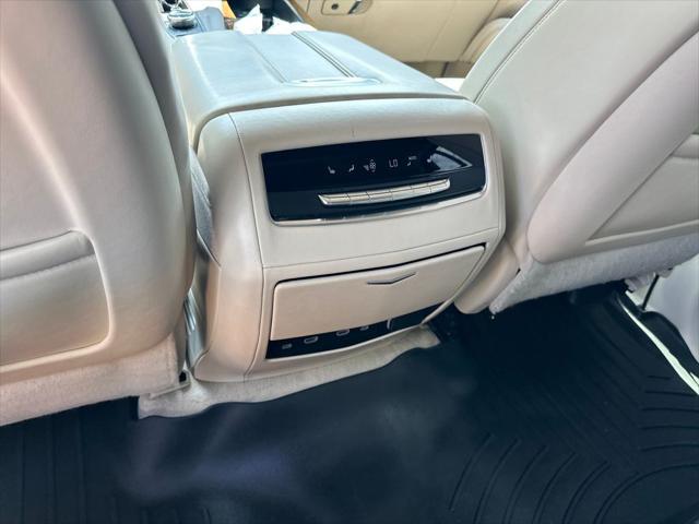 2022 Cadillac Escalade 4WD Sport Platinum