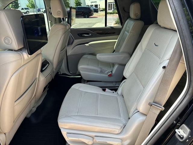 2022 Cadillac Escalade 4WD Sport Platinum