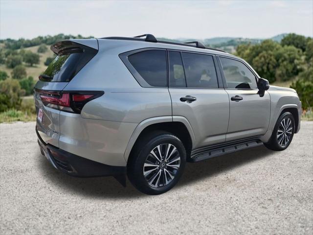 2022 Lexus LX Premium