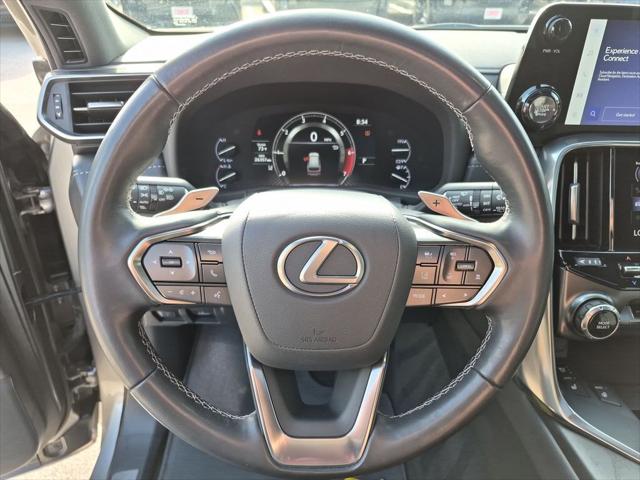 2022 Lexus LX Premium