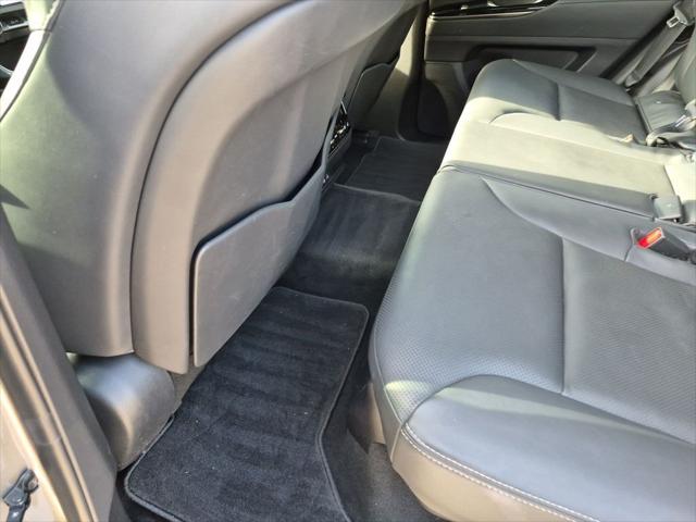 2022 Lexus LX Premium