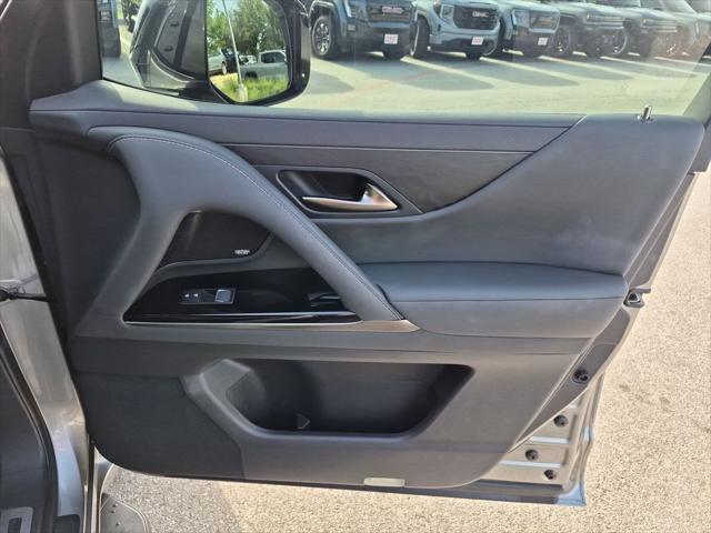 2022 Lexus LX Premium