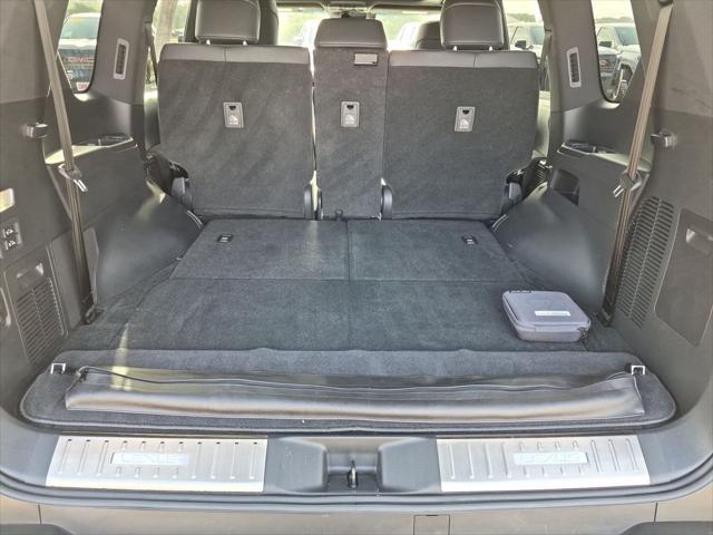 2022 Lexus LX Premium