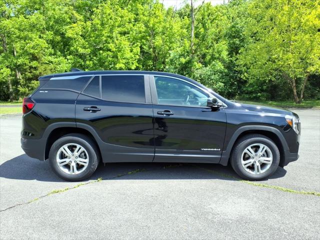 2024 GMC Terrain AWD SLE