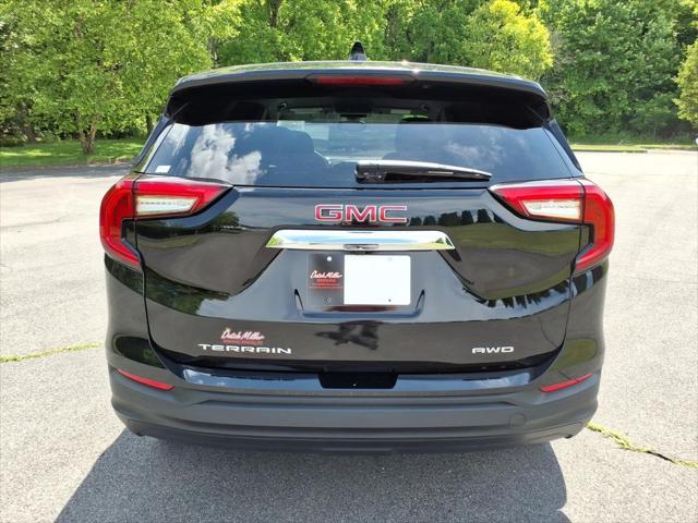 2024 GMC Terrain AWD SLE