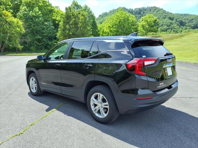 2024 GMC Terrain AWD SLE