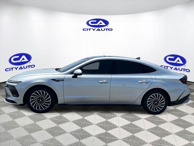 2025 Hyundai Sonata Hybrid Limited