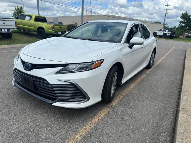 2022 Toyota Camry LE Hybrid