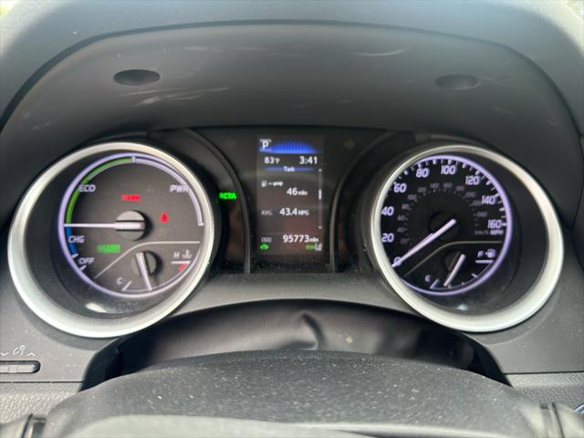 2022 Toyota Camry LE Hybrid