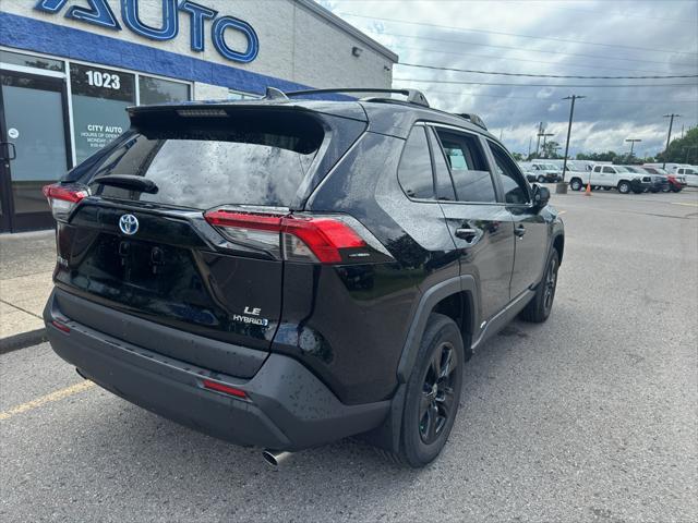 2022 Toyota RAV4 Hybrid LE