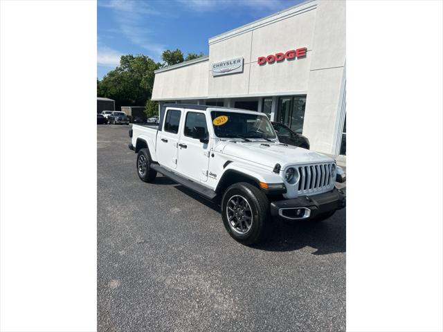 2023 Jeep Gladiator Overland