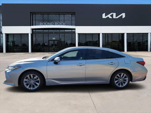 2022 Toyota Avalon XLE