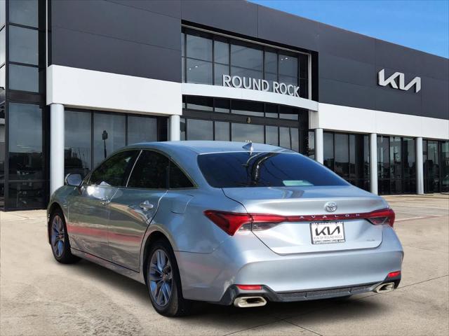 2022 Toyota Avalon XLE