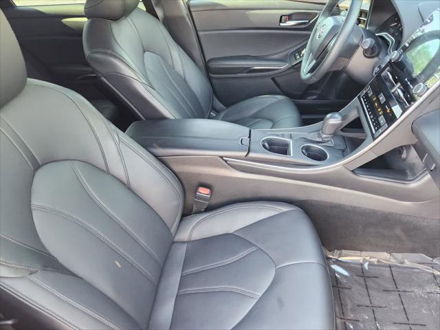 2022 Toyota Avalon XLE
