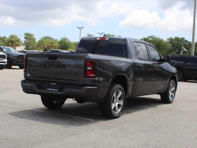 2026 RAM Ram 1500 RAM 1500 EXPRESS CREW CAB 4X2 57 BOX