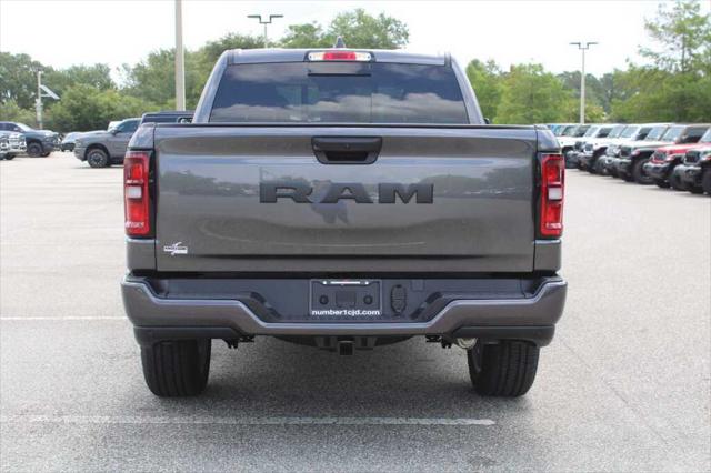 2026 RAM Ram 1500 RAM 1500 EXPRESS CREW CAB 4X2 57 BOX