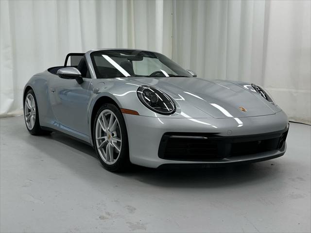 2022 Porsche 911 Carrera Cabriolet