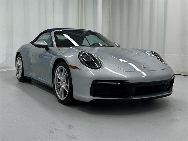 2022 Porsche 911 Carrera Cabriolet