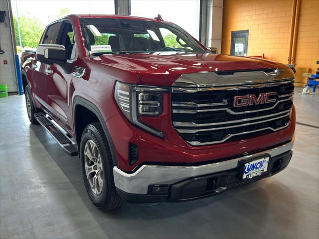 2025 GMC Sierra 1500 4WD Crew Cab Short Box SLT