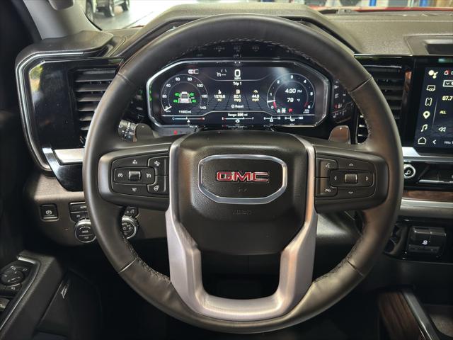 2025 GMC Sierra 1500 4WD Crew Cab Short Box SLT