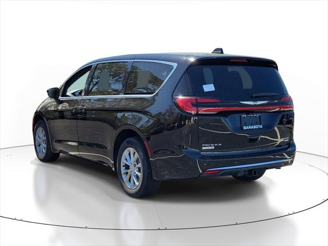 2026 Chrysler Pacifica Limited AWD