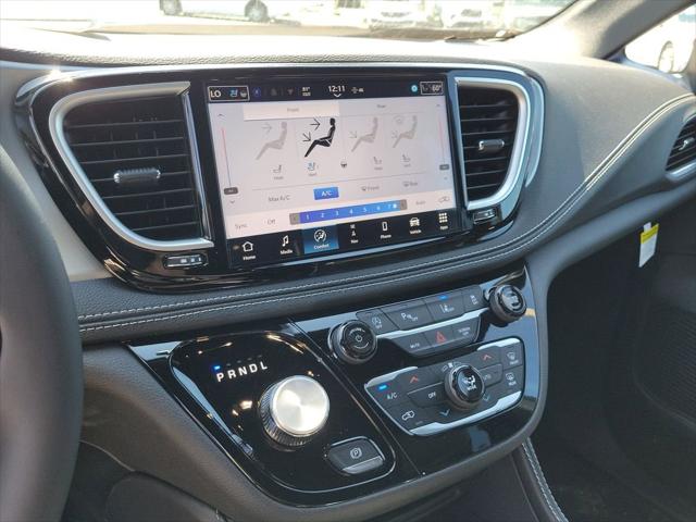 2026 Chrysler Pacifica Limited AWD