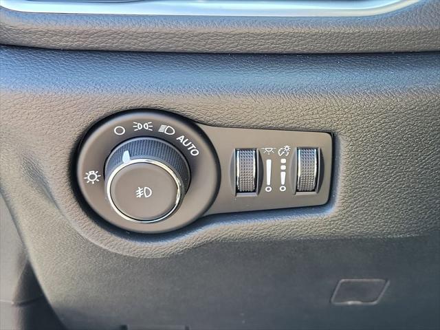 2026 Chrysler Pacifica Limited AWD