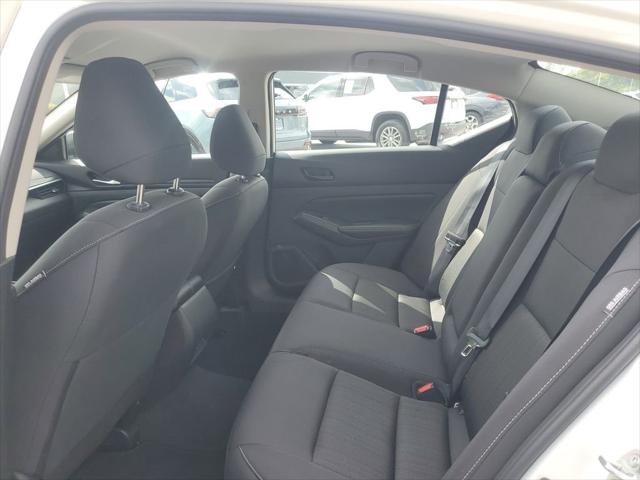 2025 Nissan Altima SV FWD