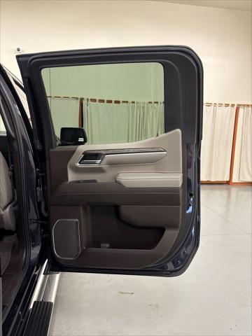 2024 Chevrolet Silverado 1500 4WD Crew Cab Short Bed LTZ