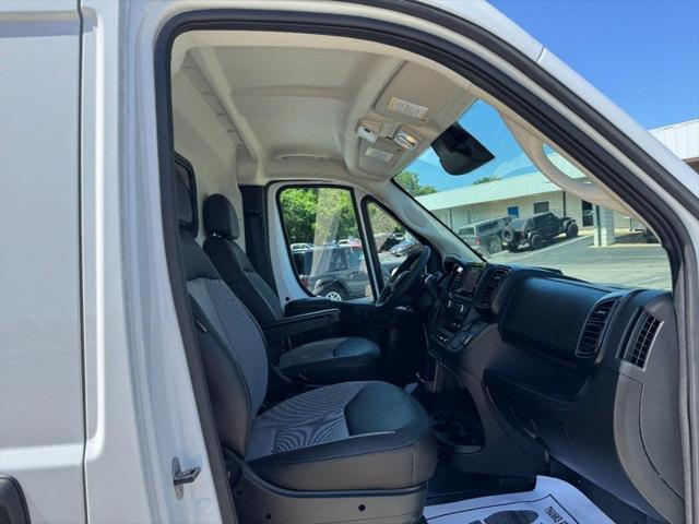 2025 Ram ProMaster 2500 Cargo Van Tradesman High Roof 159" WB w/Pass Seat