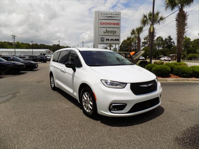 2024 Chrysler Pacifica Touring L for sale in Conway, SC