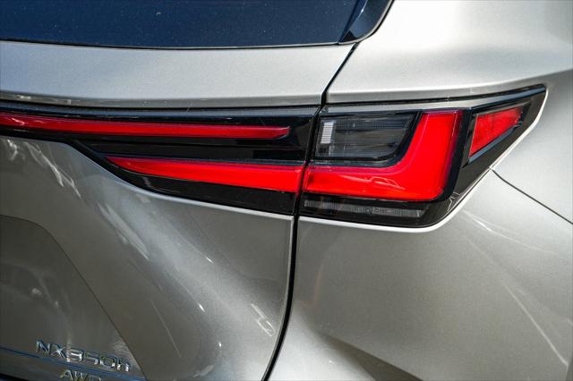 2026 Lexus NX 350h Premium