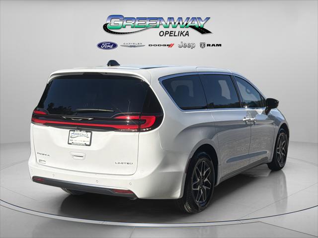 2027 Chrysler Pacifica Limited