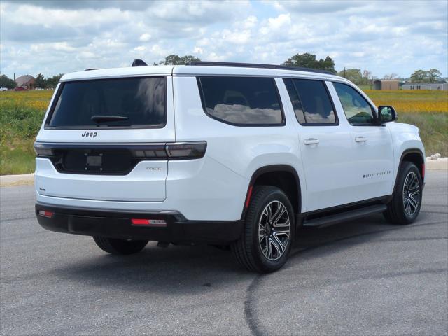 2026 Jeep Grand Wagoneer L 4x4