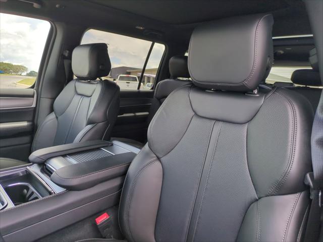 2026 Jeep Grand Wagoneer L 4x4