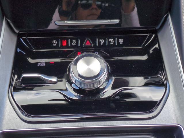 2026 Jeep Grand Wagoneer L 4x4