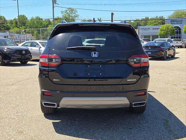 2025 Honda Pilot Touring