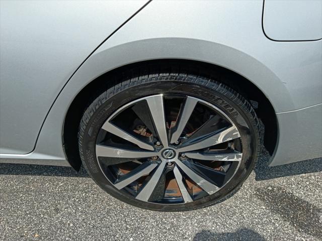 2020 Nissan Altima SR FWD