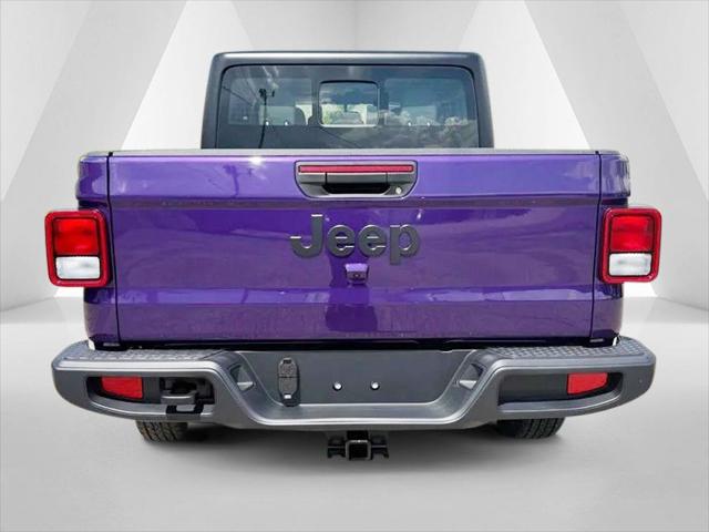 2026 Jeep Gladiator Sport