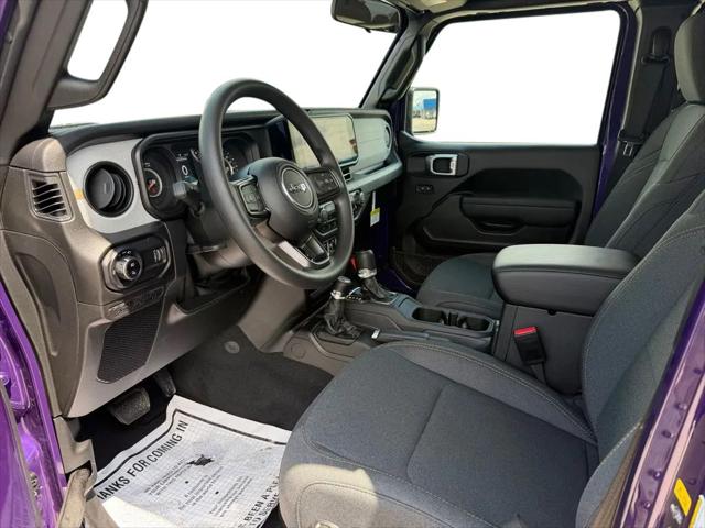 2026 Jeep Gladiator Sport