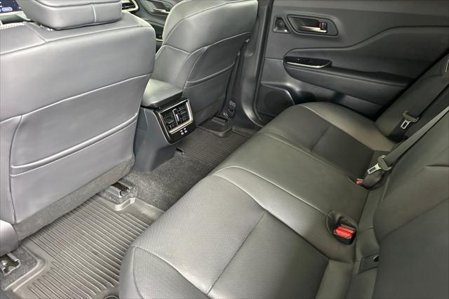 2025 Toyota Crown Platinum