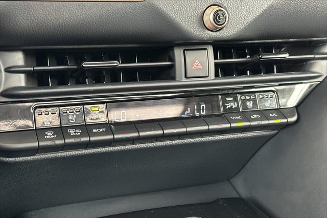 2025 Toyota Crown Platinum